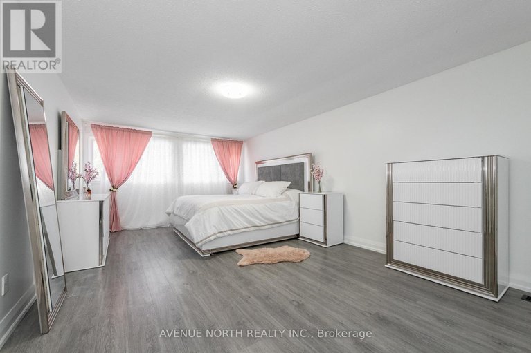 29440348/2007-tawney-road/hawthorne-meadows/ottawa/ontario/K1G1B5_23