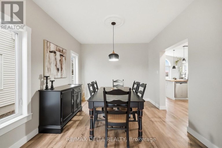 29615367/2669-chamberland-street/town-of-rockland/clarence-rockland/ontario/K4K0A5_6