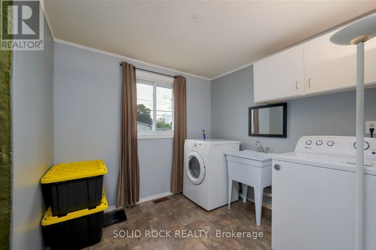 28589620/211-dodson-street/kemptville/north-grenville/ontario/K0G1J0_17
