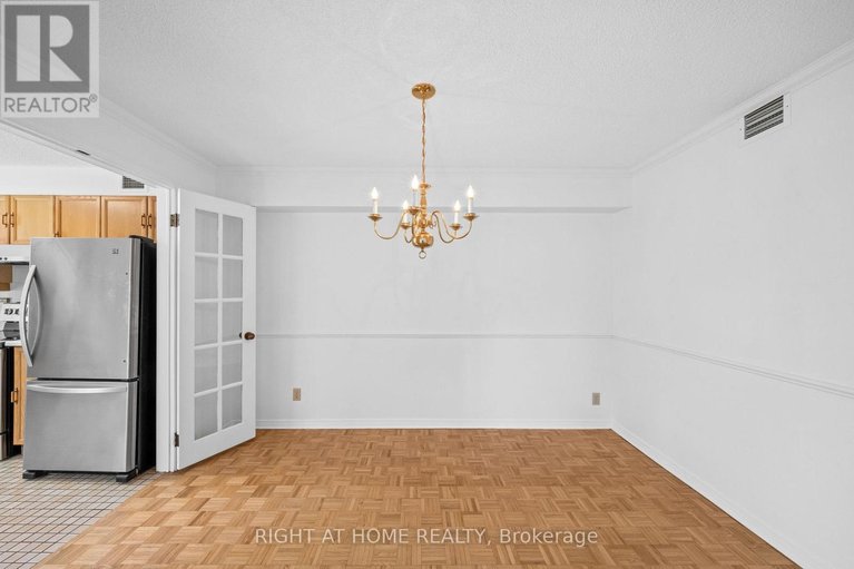 29675645/301-320-crichton-street-n/lindenlea/ottawa/ontario/K1M1W5_12