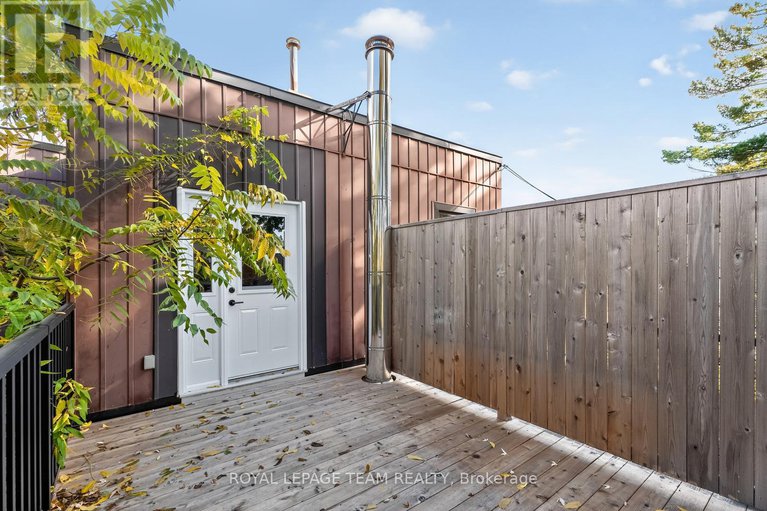 29003194/27-ivy-crescent/lindenlea/ottawa/ontario/K1M1Y1_19