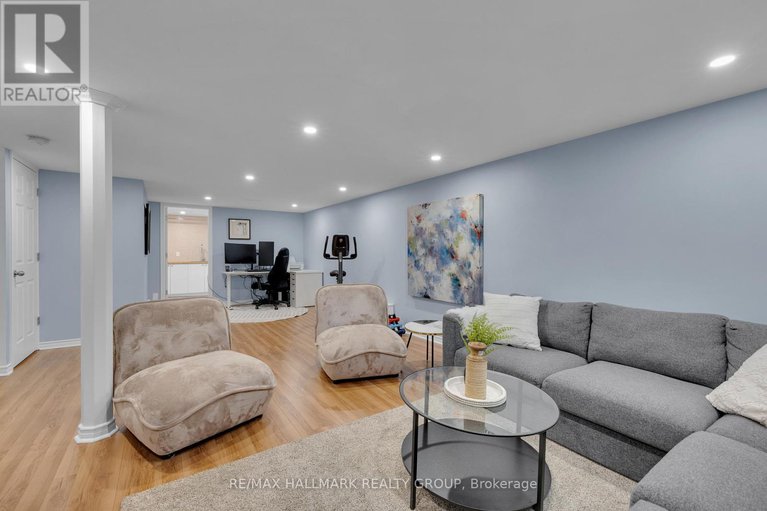 28647617/1162-derable-place/convent-glen-north/ottawa/ontario/K1C5L3_28