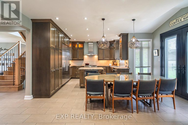 28485158/1466-rhea-place/cedardale/ottawa/ontario/K1V1H1_15