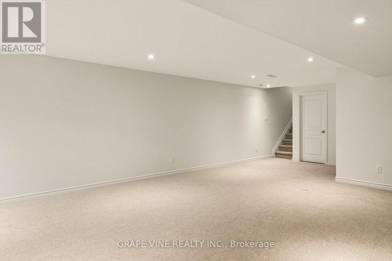 29618523/383-memorial-grove/riverside-southgloucester-glen/ottawa/ontario/K1X0C7_30