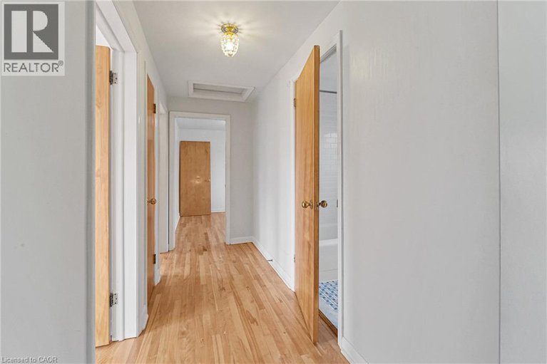 28849513/809-smyth-road/ottawa/ontario/K1G1P2_15