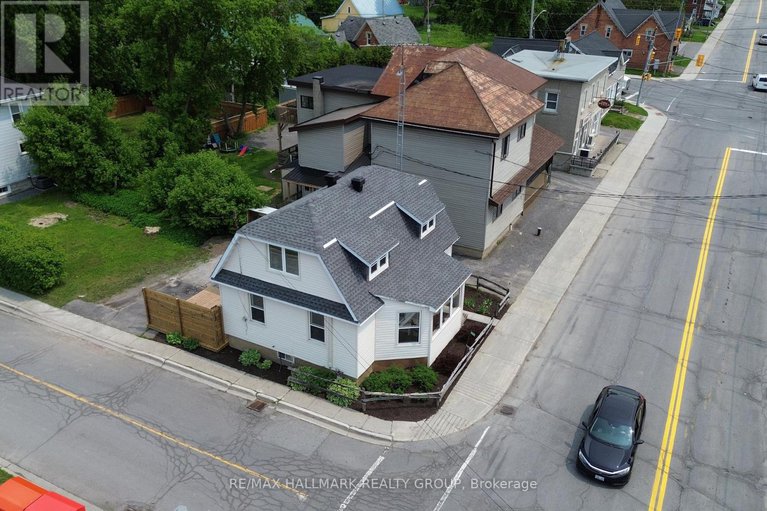 28600532/6595-fourth-line-road/north-gower/ottawa/ontario/K0A2T0_40