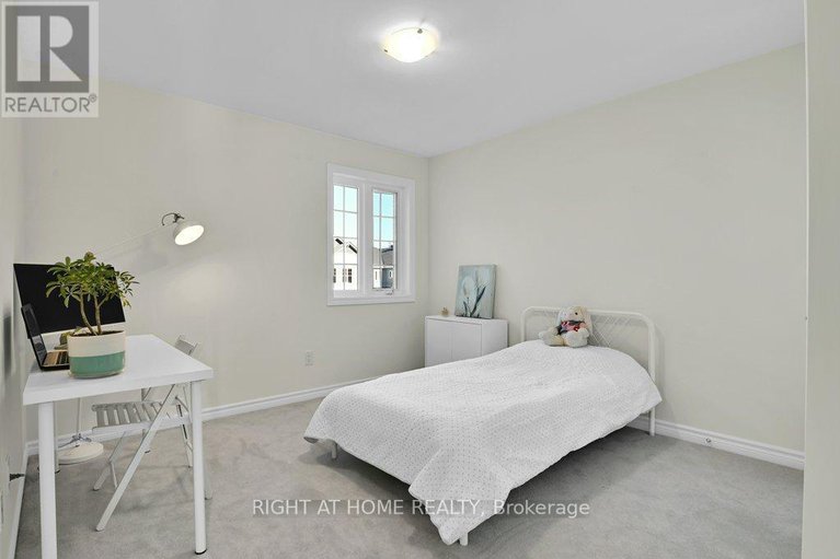 29384097/609-enclave-lane/town-of-rockland/clarence-rockland/ontario/K1K1T2_12