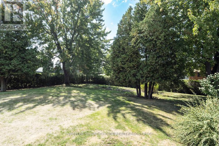 28858020/15206-colonial-drive/south-stormont-osnabruck-twp/south-stormont/ontario/K0C1M0_9
