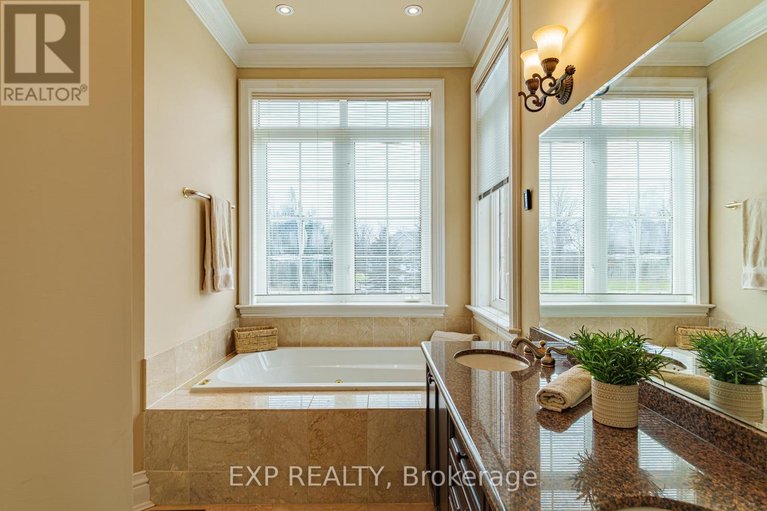 29657643/1283-rideau-cove-court/cedardale/ottawa/ontario/K1V1R8_22