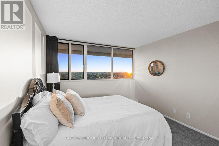 28981309/3360-southgate-road/south-keys/ottawa/ontario/K1V9A6_26