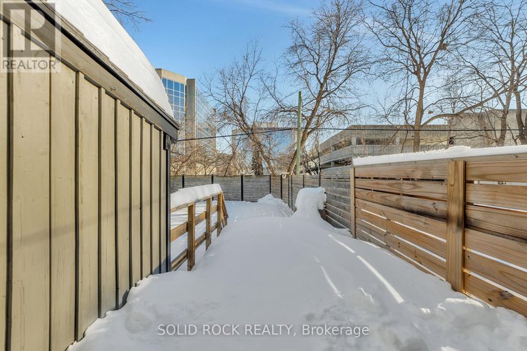 28475185/292-currell-avenue/westborohampton-park/ottawa/ontario/K1Z7J6_29