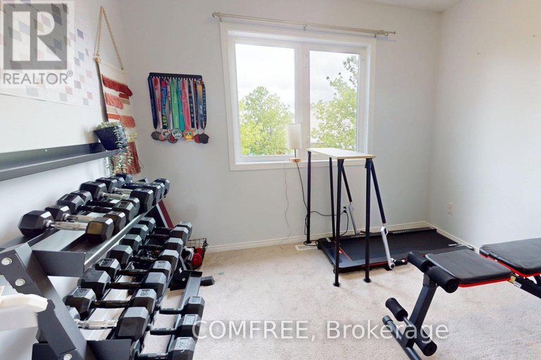 28538699/783-nesting-way/fallingbrookgardenway-south/ottawa/ontario/K4A3X6_8