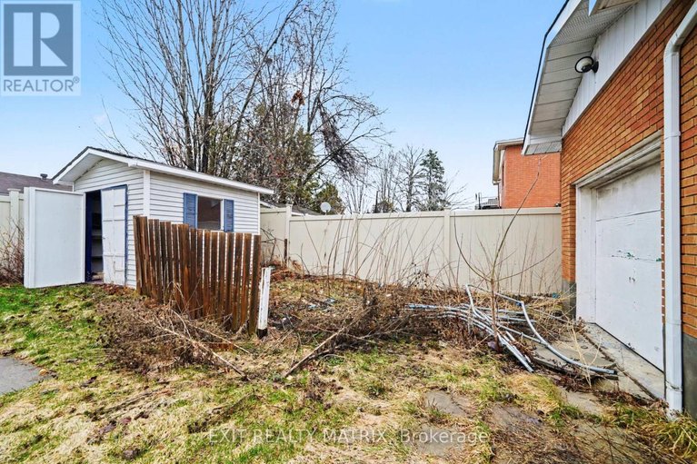 29672534/1740-saint-laurent-street/town-of-rockland/clarence-rockland/ontario/K4K1C2_34