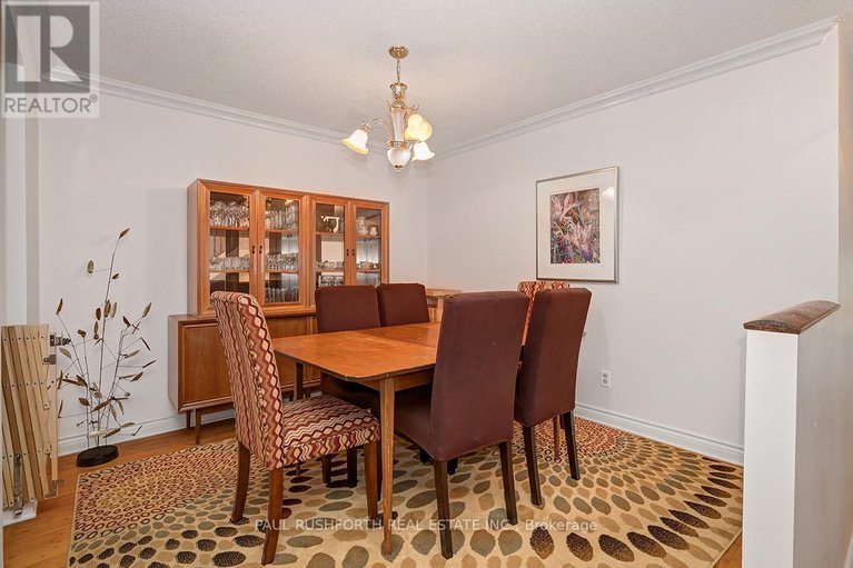 28485163/6146-oak-meadows-drive/chapel-hill/ottawa/ontario/K1C7G7_7