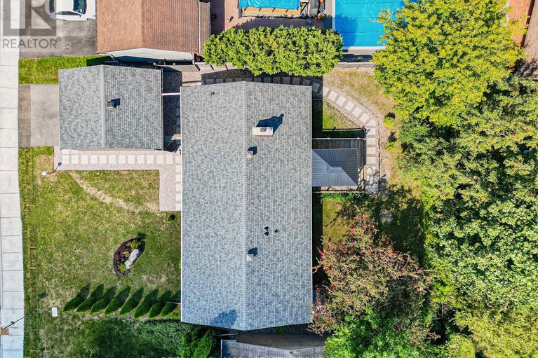 29054397/70-varley-drive/beaverbrook/ottawa/ontario/K2K1H2_38