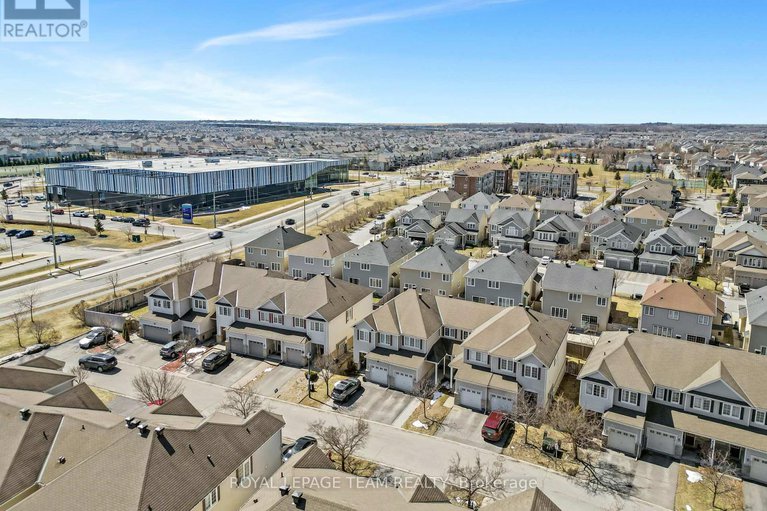 28376167/910-caldermill-private-w/stonebridge/ottawa/ontario/K2J0Z7_29