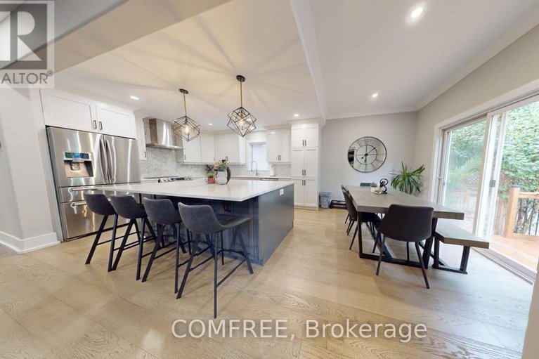 28737976/70-sirocco-crescent/stittsville-north/ottawa/ontario/K2S2C8_2