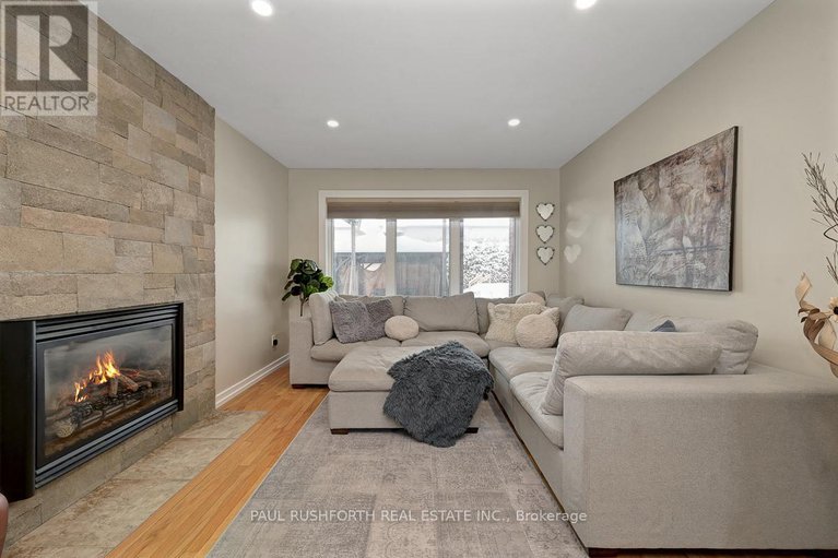 29407561/6192-voyageur-drive/convent-glen/ottawa/ontario/K1C2W3_6