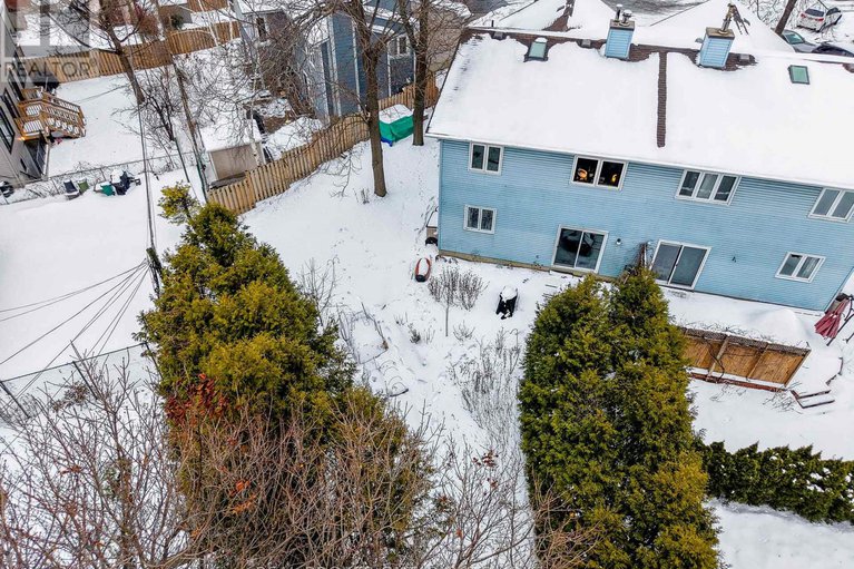 29255403/851-rob-roy-avenue/queensway-terrace-north/ottawa/ontario/K2B8S6_19