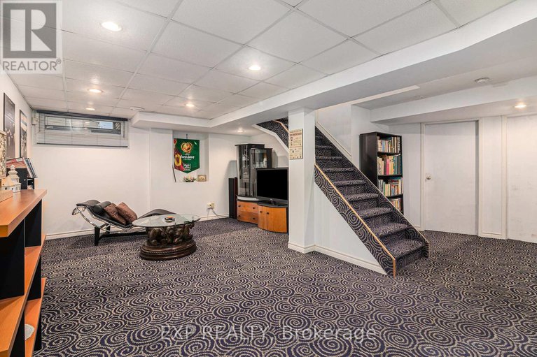 29088431/7-forestglade-crescent/hunt-club-park/ottawa/ontario/K1G5X3_28