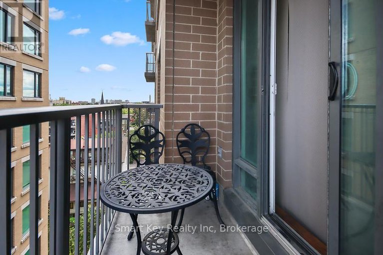 29642091/911-200-besserer-street/sandy-hill/ottawa/ontario/K1N0A7_22