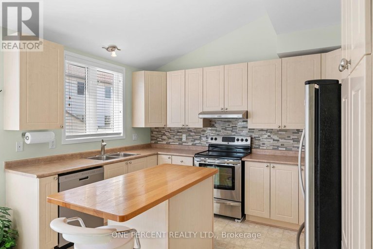 29586149/2113-hallendale-street/springridgeeast-village/ottawa/ontario/K4A4S1_15