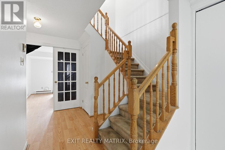 29458726/17-1838-summerfields-crescent/chapel-hill/ottawa/ontario/K1C7B7_3