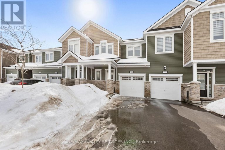 29447721/724-rouncey-road/emerald-meadowstrailwest/ottawa/ontario/K2S1B6_3