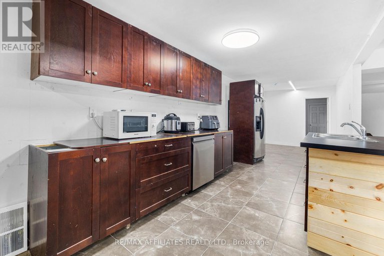 28666131/79-george-street/lanark-highlands-lanark-village/lanark-highlands/ontario/K0G1K0_19