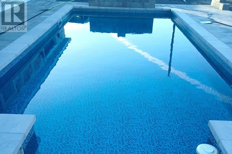 29241507/213-longueuil-street/lorignal/champlain/ontario/K0B1K0_38