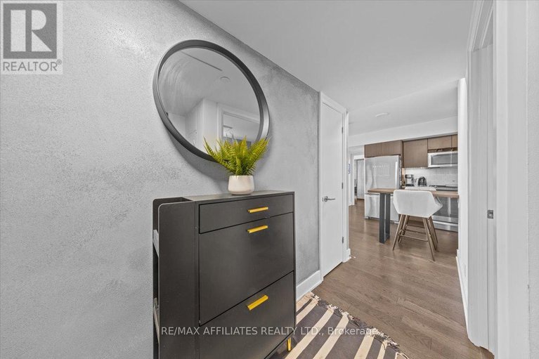 28923871/406-1035-bank-street/glebe/ottawa/ontario/K1S3W9_3