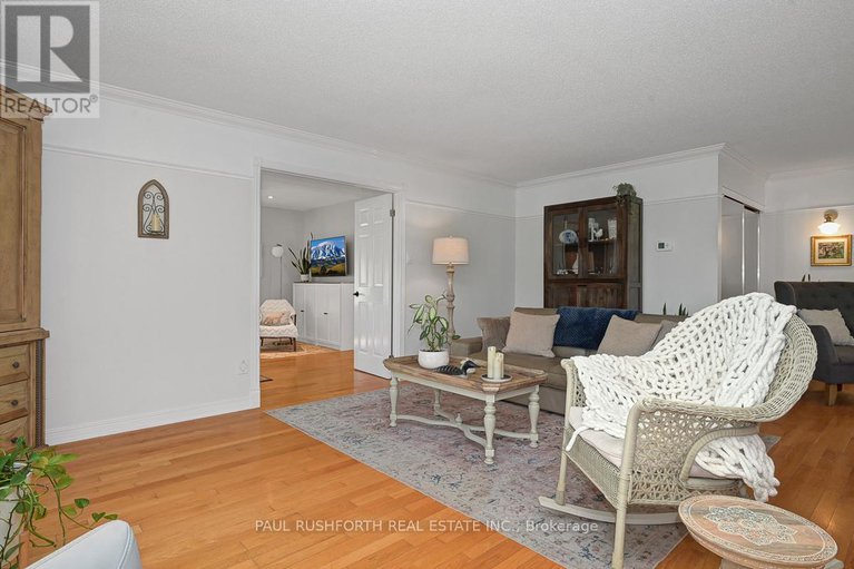 28811575/1574-bouvier-road/clarencerockland-twp/clarence-rockland/ontario/K0A1N0_8