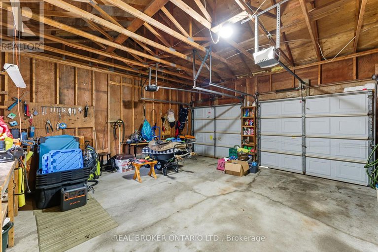 29420694/18-smith-road/north-grenville-twp-kemptville-south/north-grenville/ontario/K0G1T0_37