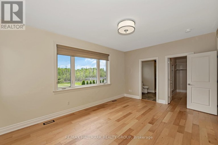 29004174/5813-red-castle-ridge/manotick-east-to-manotick-station/ottawa/ontario/K4M0A4_24