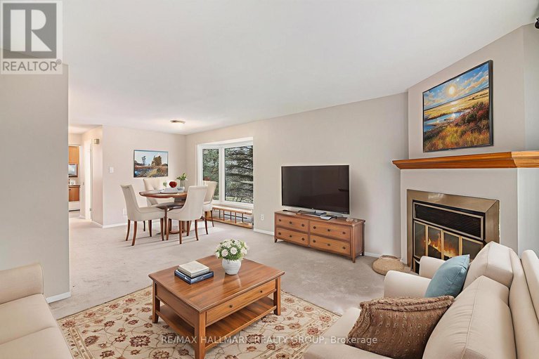 29126202/b-6716-jeanne-darc-boulevard-n/convent-glen-north/ottawa/ontario/K1C6E9_3