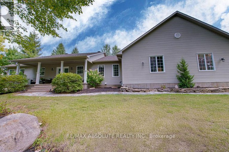 28934715/1601-shauna-crescent/greely/ottawa/ontario/K4P1M8_3