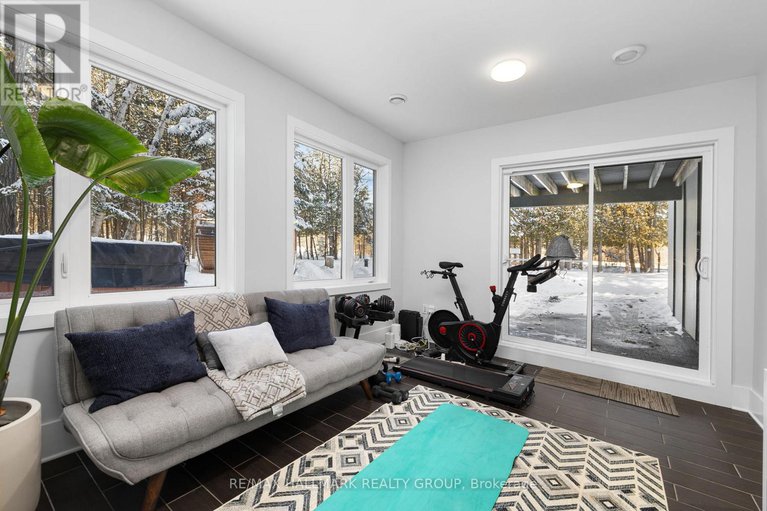 29319261/3311-barlow-crescent/dunrobin-shores/ottawa/ontario/K0A1T0_27