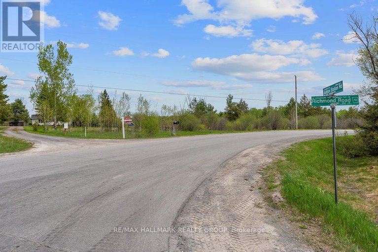 28321251/3513-ashton-station-road/goulbourn-twp-from-franktown-rdsouth-to-rideau/ottawa/ontario/K0A1B0_43