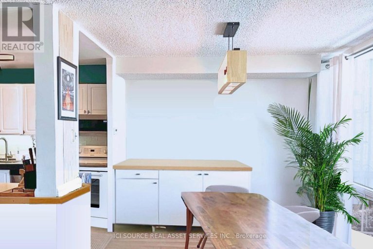 29361990/2002-265-poulin-avenue/britannia/ottawa/ontario/K2B7Y8_8