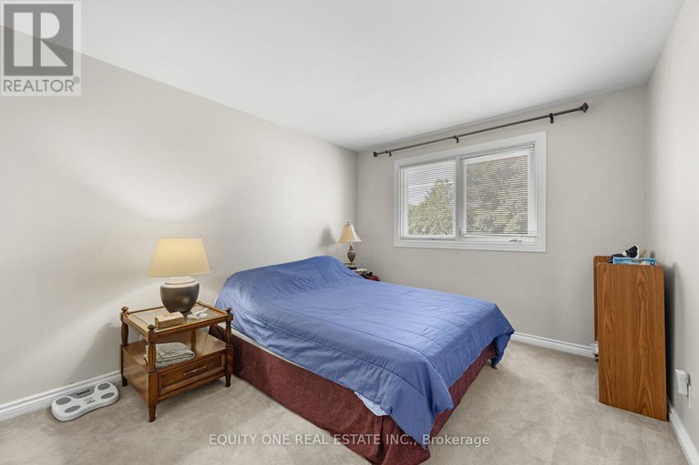 28820512/2-parkside-crescent/meadowlandscrestview/ottawa/ontario/K2G3B5_18