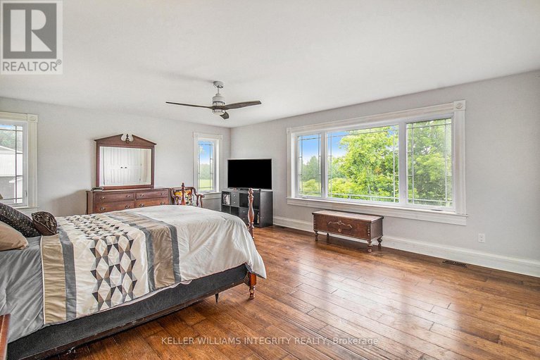 28492510/980-black-road/north-grenville-twp-kemptville-south/north-grenville/ontario/K0G1T0_20