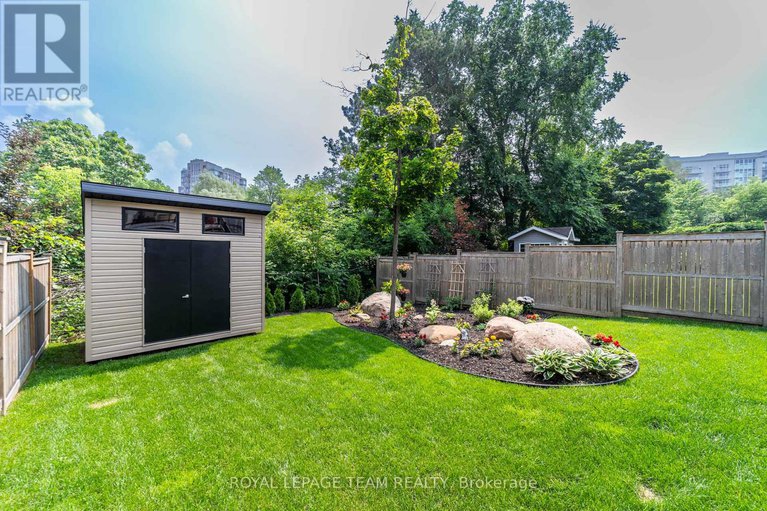 28679095/51-aylen-avenue/woodroffe/ottawa/ontario/K2A3P6_48