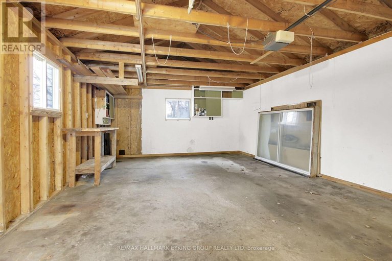 29614145/2018-olympia-crescent/elmvale-acresurbandale/ottawa/ontario/K1G2B4_28