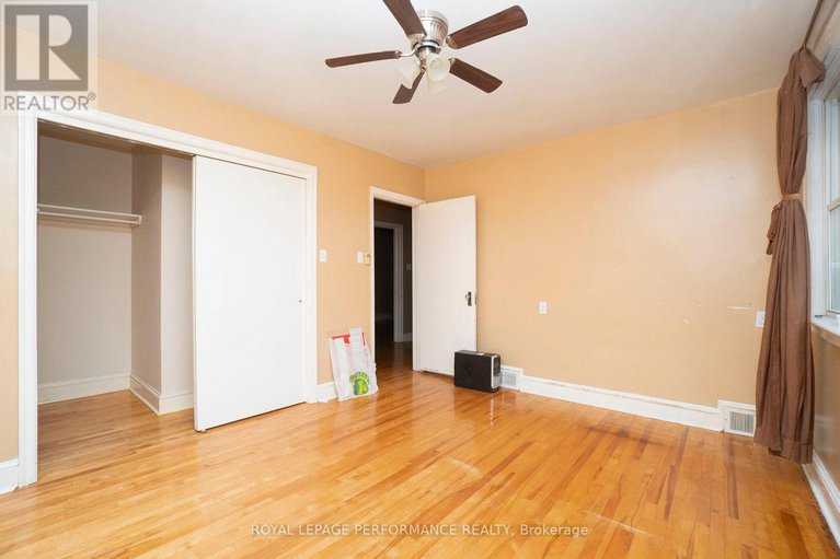 28886314/223-carleton-avenue/ottawa-westtunneys-pasture/ottawa/ontario/K1Y0J5_18