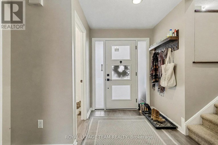 29196354/3229-wild-cherry-drive/osgoode/ottawa/ontario/K0A2W0_6