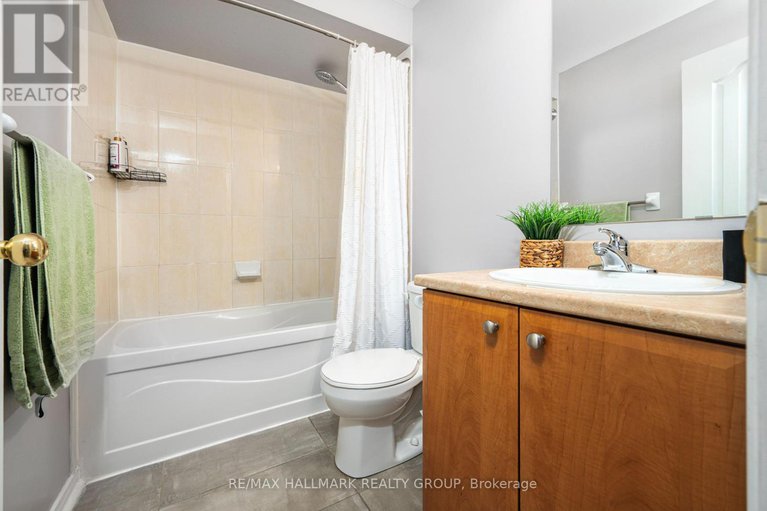 28573207/171-fordham-private/central-park/ottawa/ontario/K2C4G6_12
