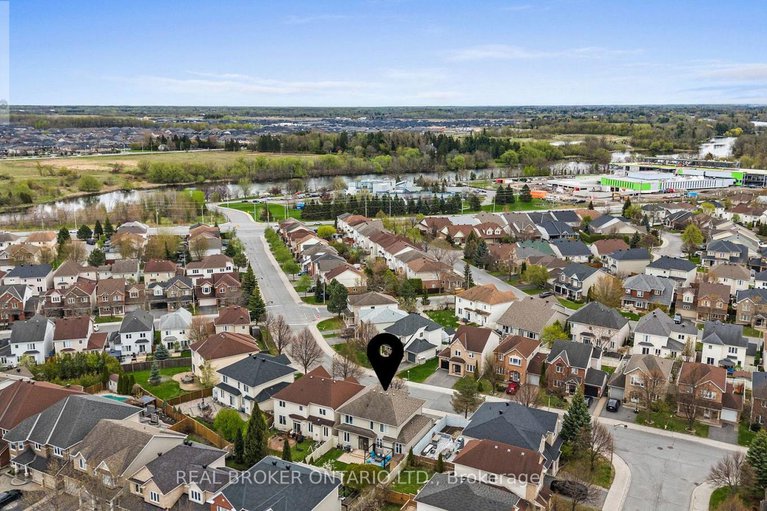 28302140/135-rocky-hill-drive/strandherd/ottawa/ontario/K2G7B2_46