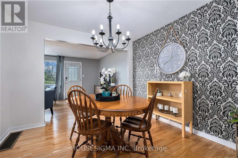 28294590/253-2270-cotters-crescent/windsor-park-village/ottawa/ontario/K1V8Y6_13
