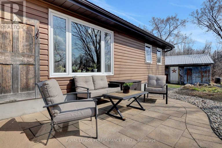 29667695/2666-yorks-corners-road/metcalfe/ottawa/ontario/K0A1V0_33