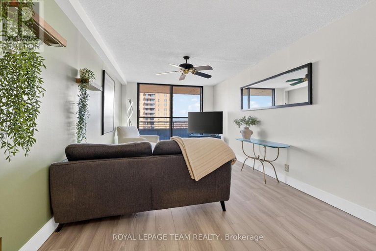 29462516/1809-515-st-laurent-boulevard-s/viscount-alexander-park/ottawa/ontario/K1K3X5_19